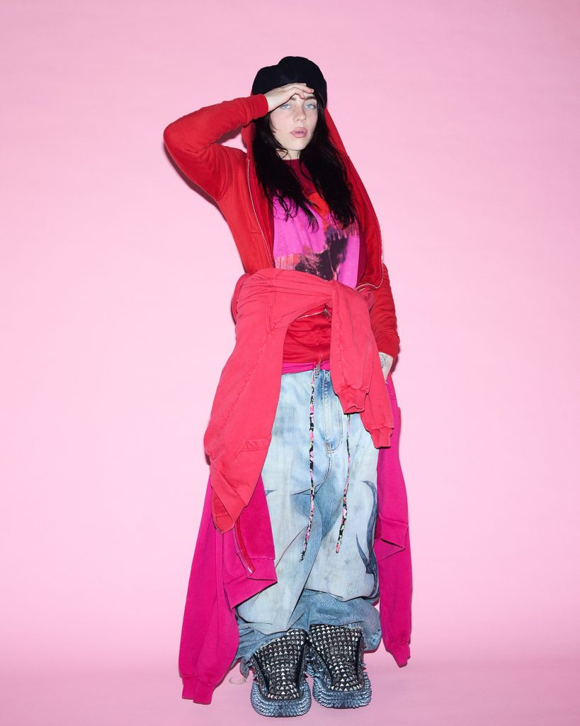 Billie Eilish lächelt xxx sex