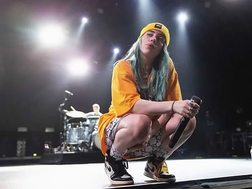 Billie Eilish modellierung porno