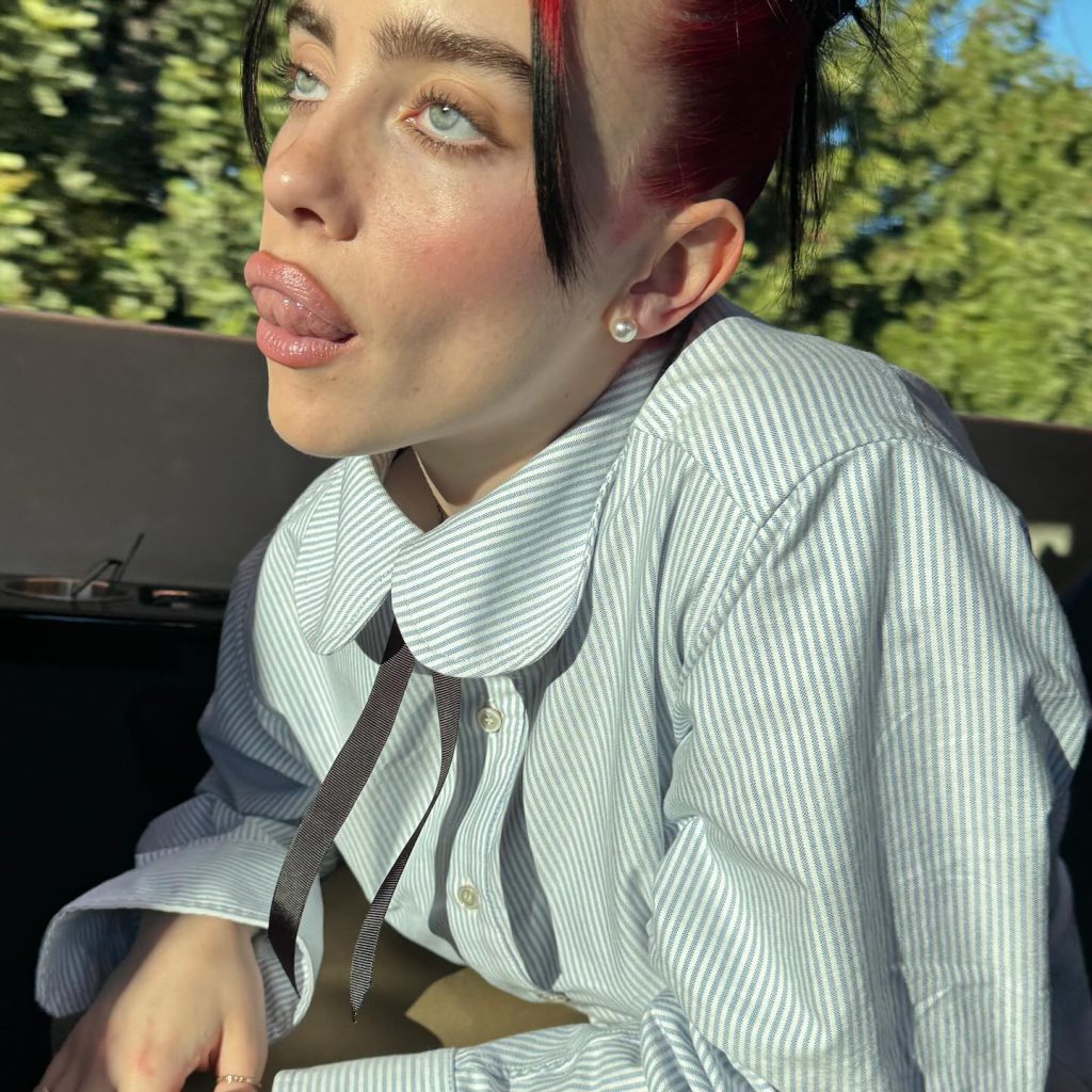 Billie Eilish posiert nackt bilder