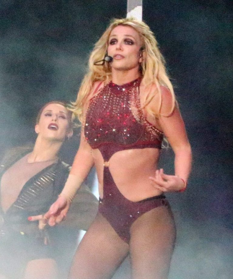 Britney Spears posiert sexy