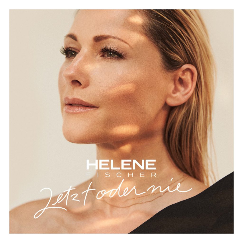 Helene Fischer sieht brüste