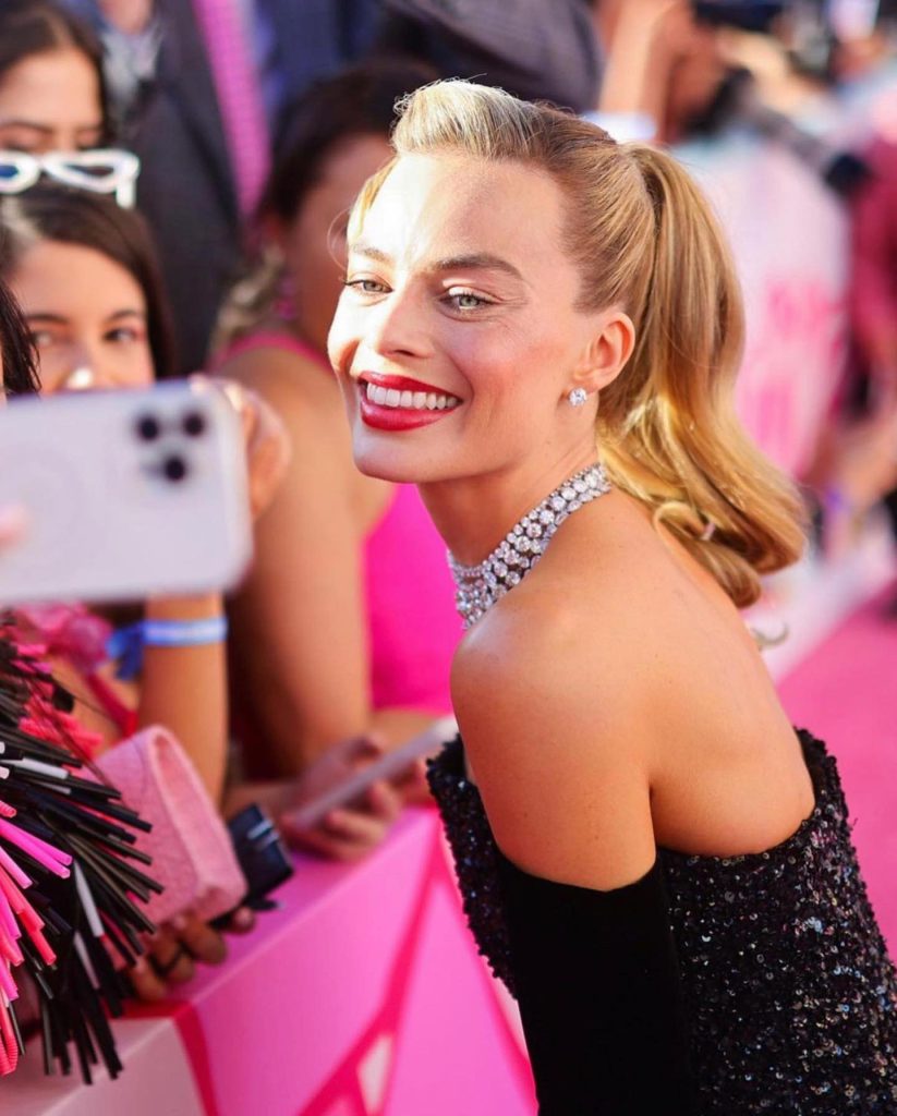 Margot Robbie modellierung heiß