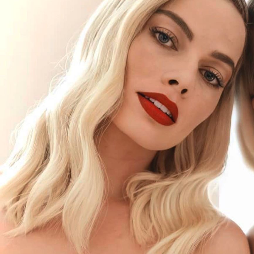 Margot Robbie schön sexy