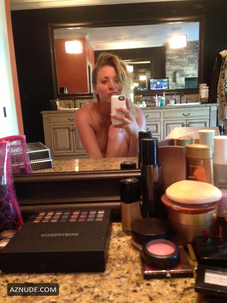 Kaley Cuoco modelliert ficken